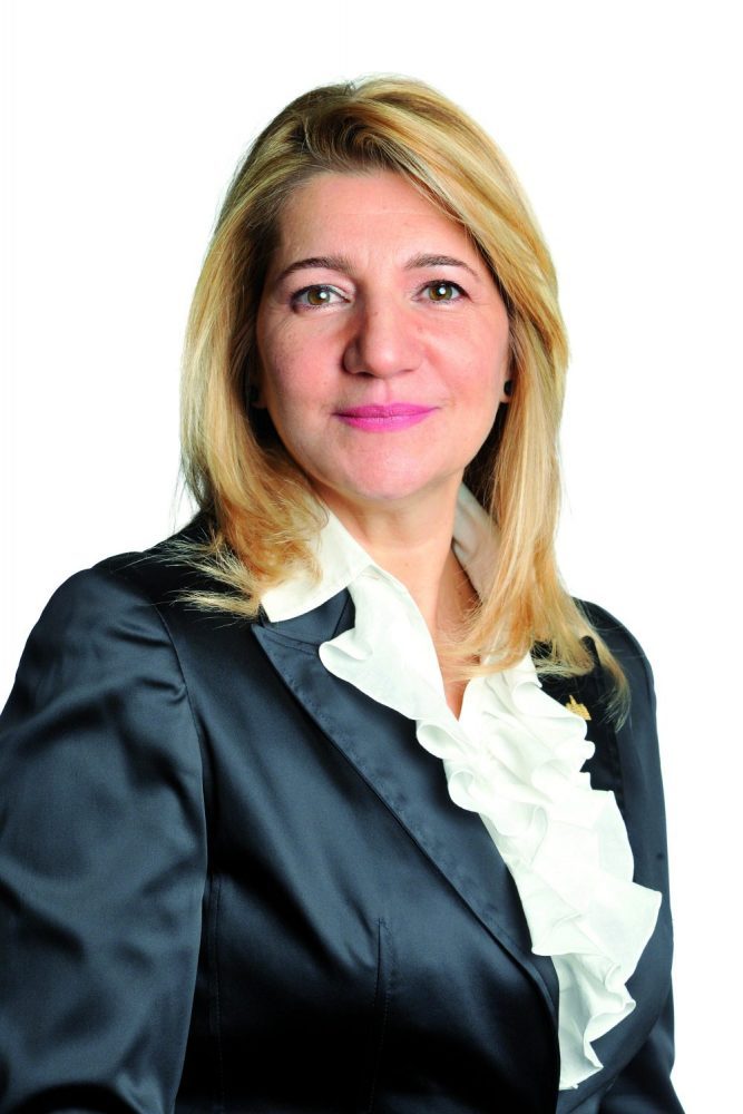 Patricia Lattanzio torna in corsa per le elezioni federali