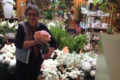 Angela, da 53 anni in mezzo ai fiori