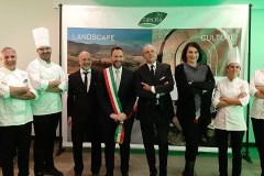 Un lungo ponte tra il Québec e le Marche