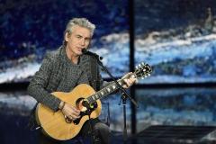 Dischi sotto l’albero, da Mina a Ligabue e Baglioni