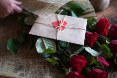 San Valentino, i 5 regali da evitare e i consigli per fare il dono perfetto