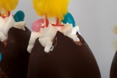 Le uova di cioccolato da fare con i vostri bambini