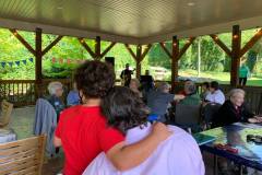 Musica per rallegrare gli anziani