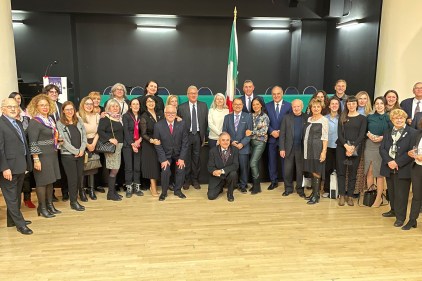 La visita dell’Ambasciatore Andrea Ferrari alla Casa d’Italia