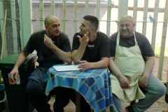 Tra “Cene galeotte” e “Baci rubati”