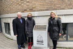 Un monumento e una targa per celebrare i 100 anni dell’O.F.I.