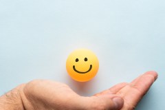 “Smiley”: per gli italiani il sorriso è la chiave della felicità