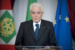 L’Italia al voto il 25 settembre. Le posizioni del centrodestra e del centrosinistra