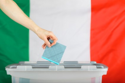 Come si esercita il diritto di voto se si risiede all’estero?